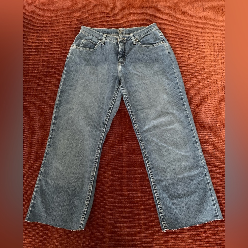 Riders by Lee Cropped Jeans - Picture 2 of 9